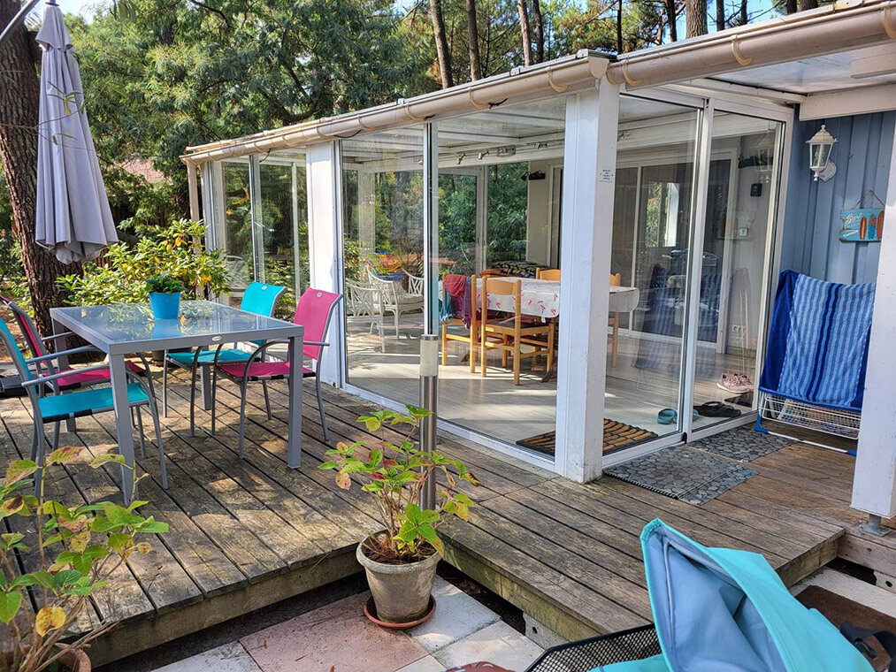 Wintergarten und Holzterrasse – Ferienhaus Egypte 7 Ost, Euronat